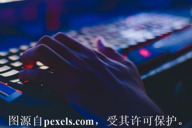 个人可以注册com结尾的域名吗