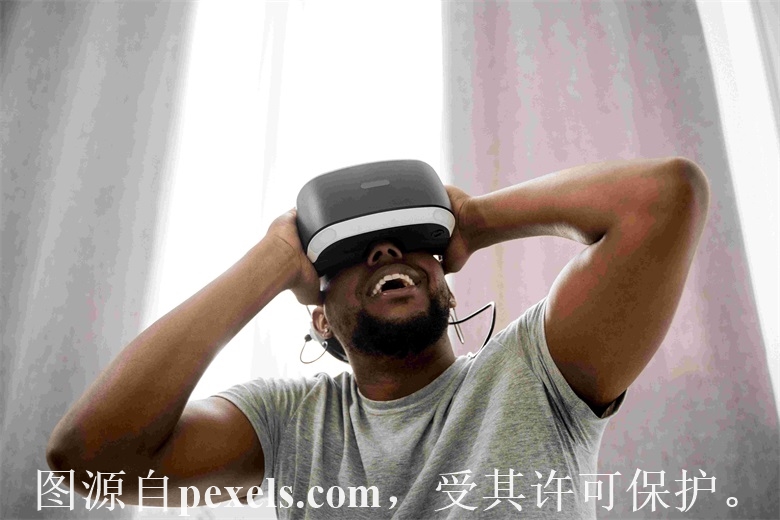 域名注册商与注册人