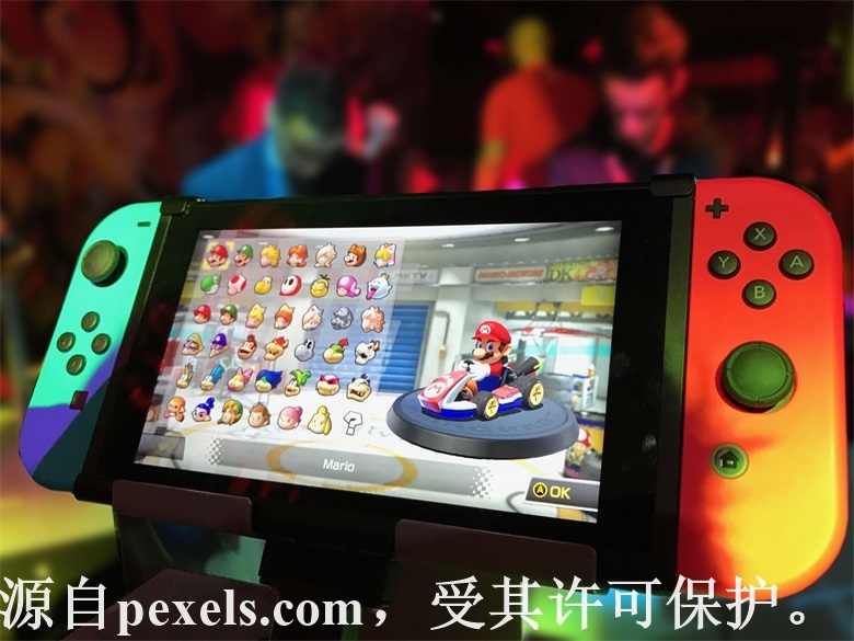 .cc域名注册局